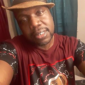 Meet your Posher, Bobby